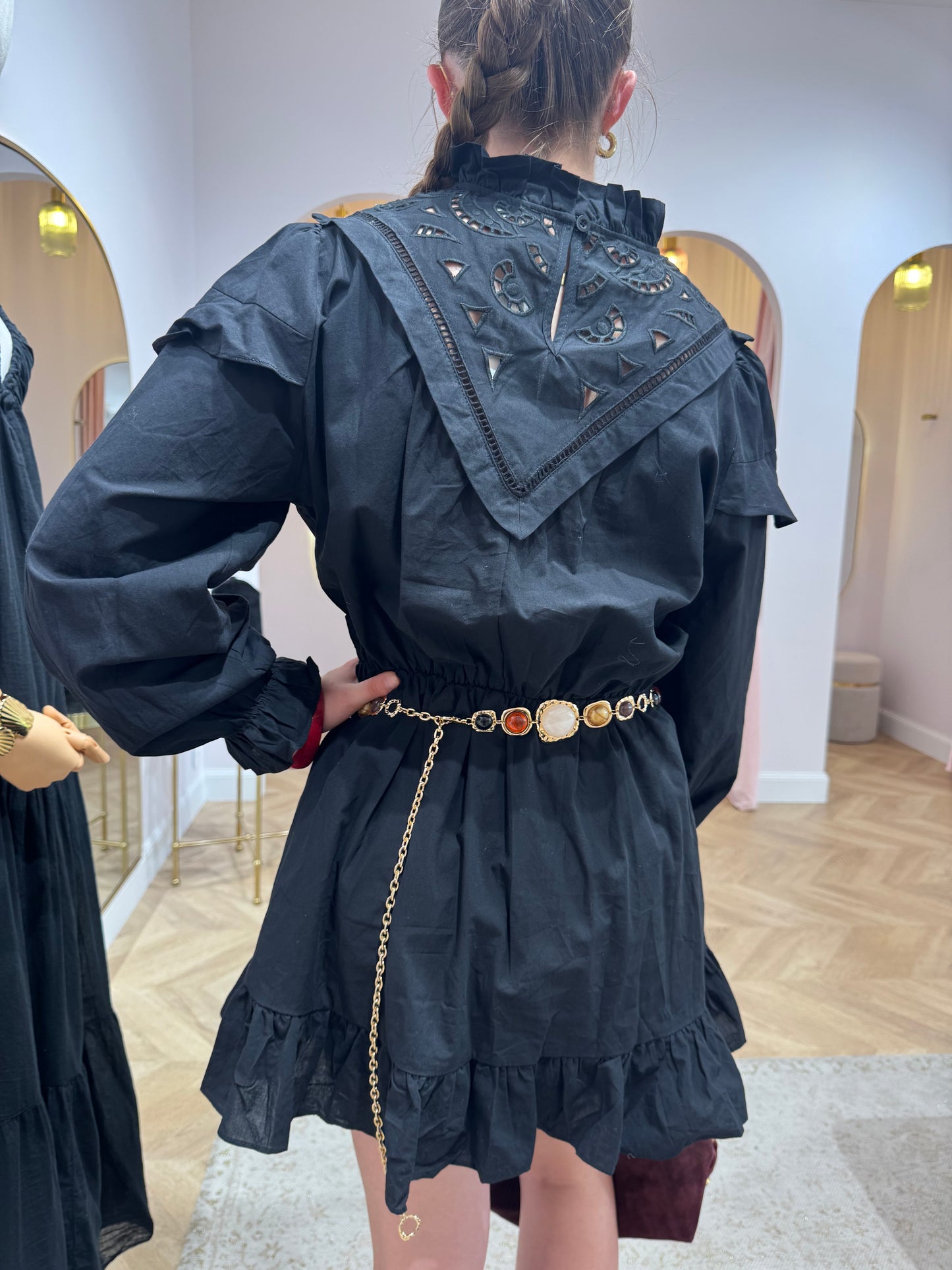 Robe Isabelle noir
