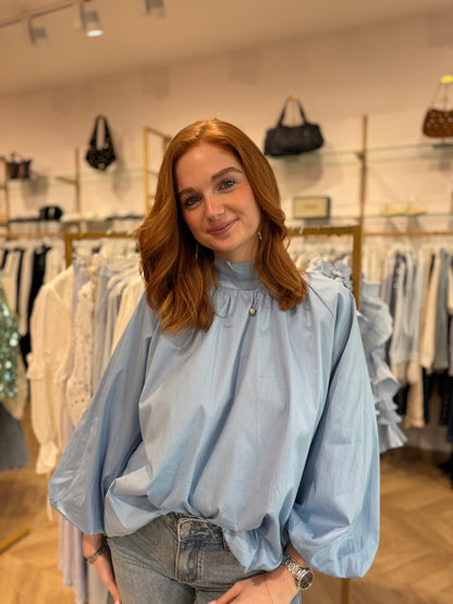 Blouse Lys bleu ciel