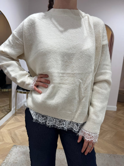 Pull dentelle beige